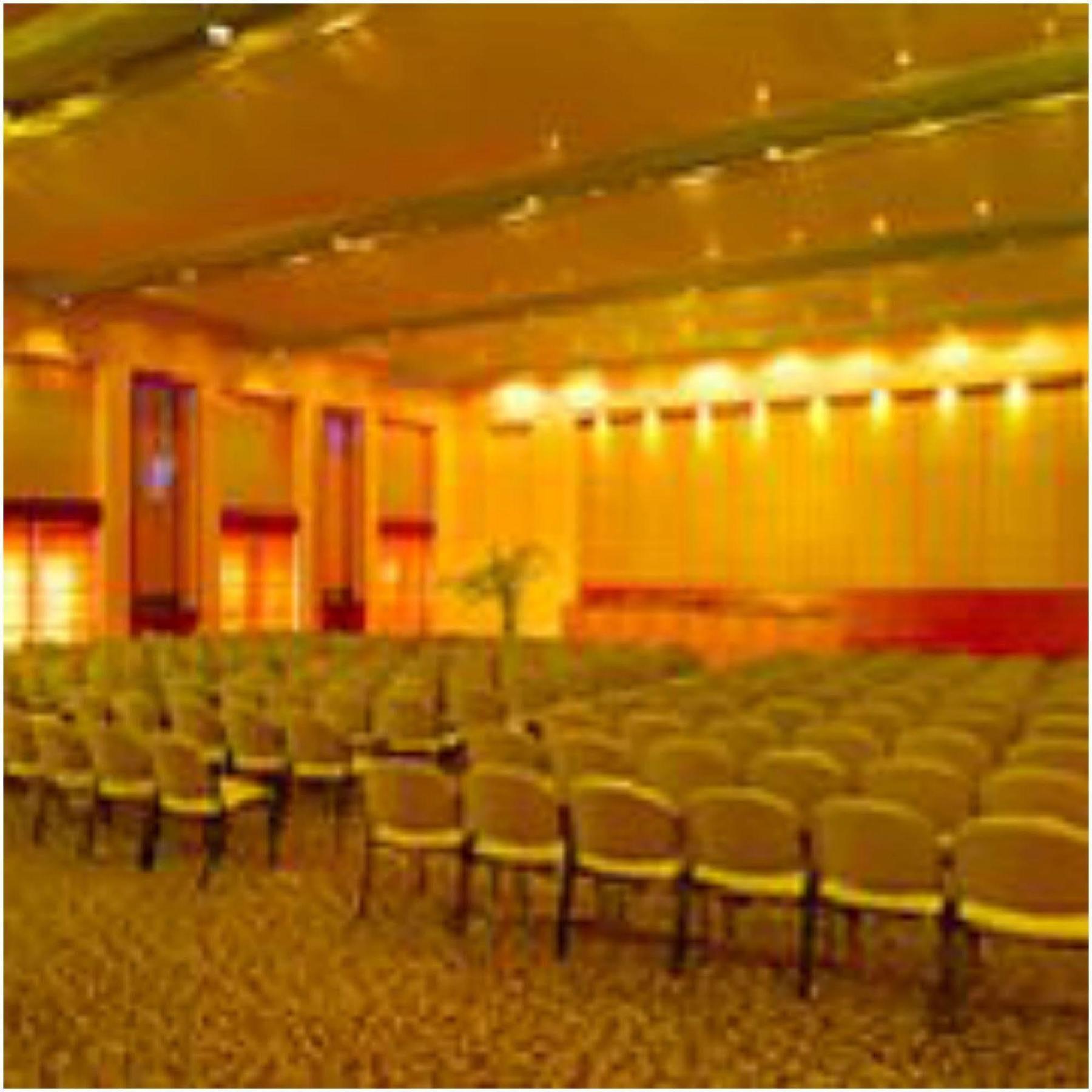 Hotel Hindusthan International, Колката Екстериор снимка