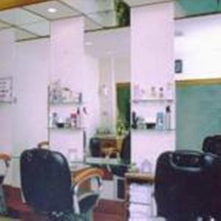 Hotel Hindusthan International, Колката Екстериор снимка